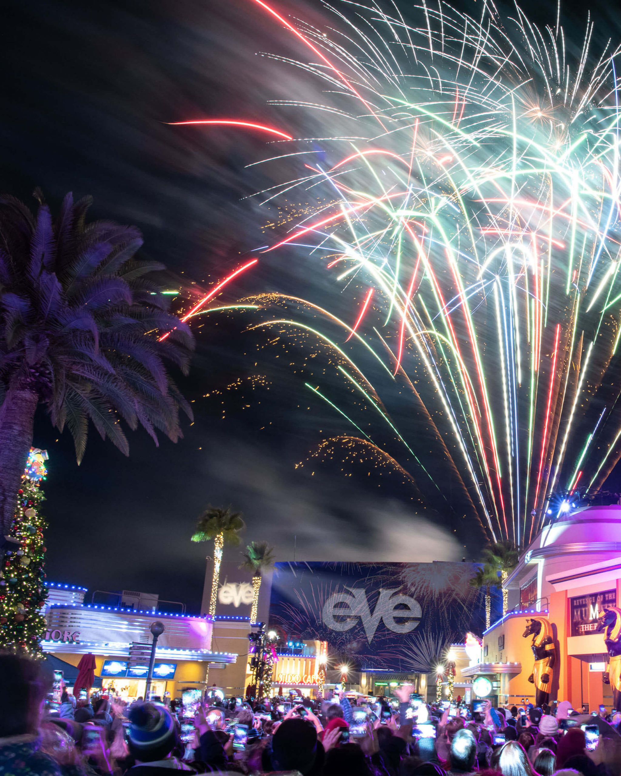 EVE 2021 at Universal Studios Hollywood - fireworks - Press Releases ...